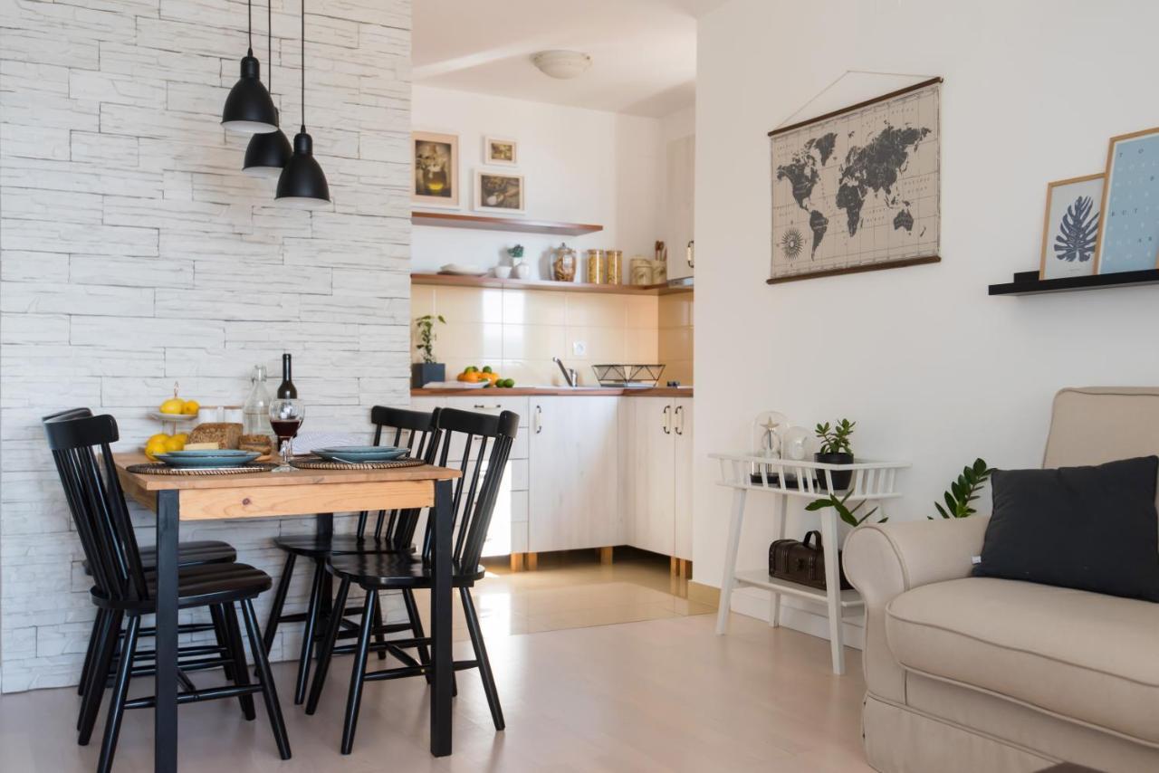 Bonamare Apartments Turanj Eksteriør bilde